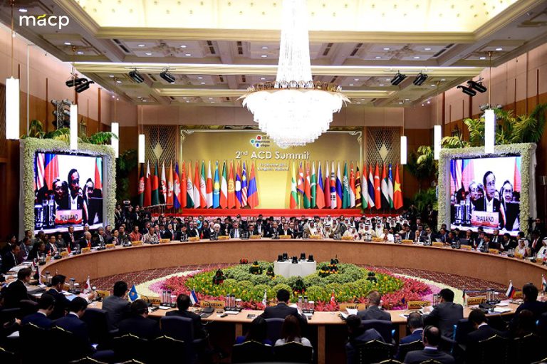 M_0001_P04_2ndACDSummit_GPX-01