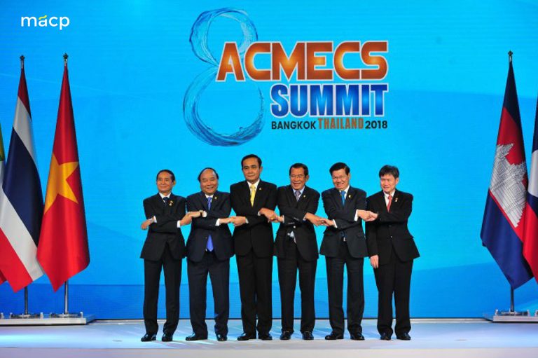 M_0008_New 05 ACMEC Summit-01